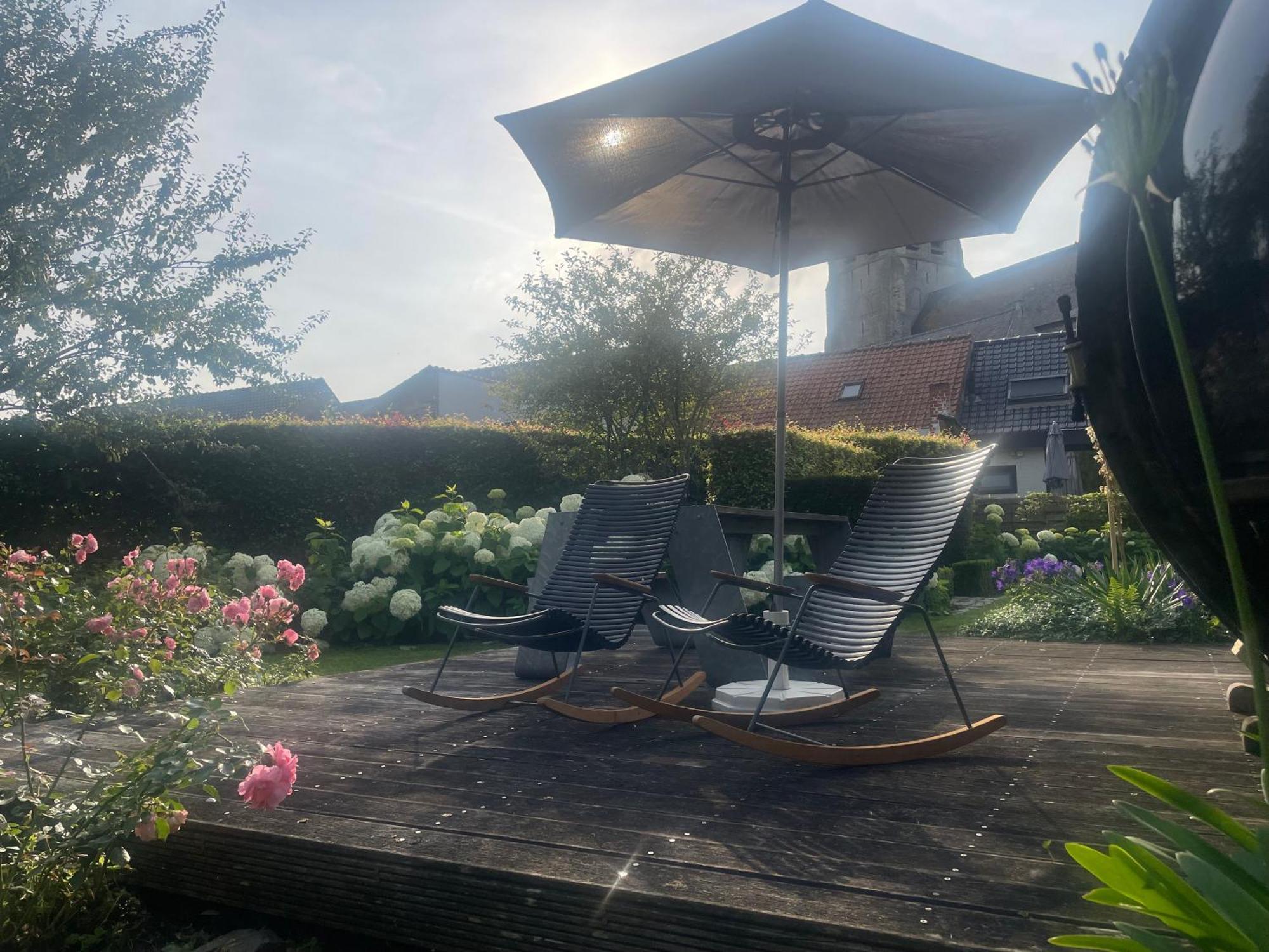 Villa 'T Hoppecruyt Logies Proven Esterno foto